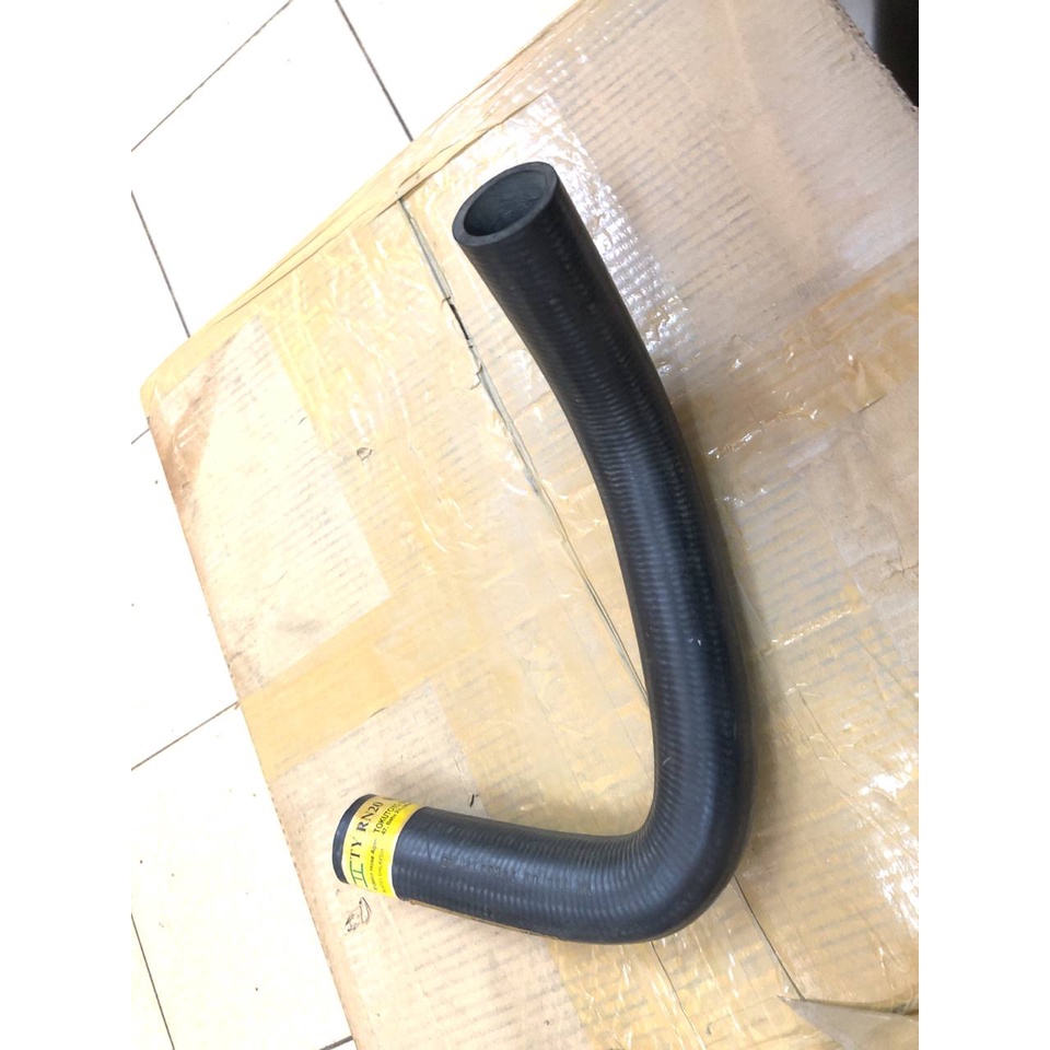 CLEAR STOCK!! TOYOTA HILUX RN20 RADIATOR BOTTOM HOSE | Shopee Malaysia