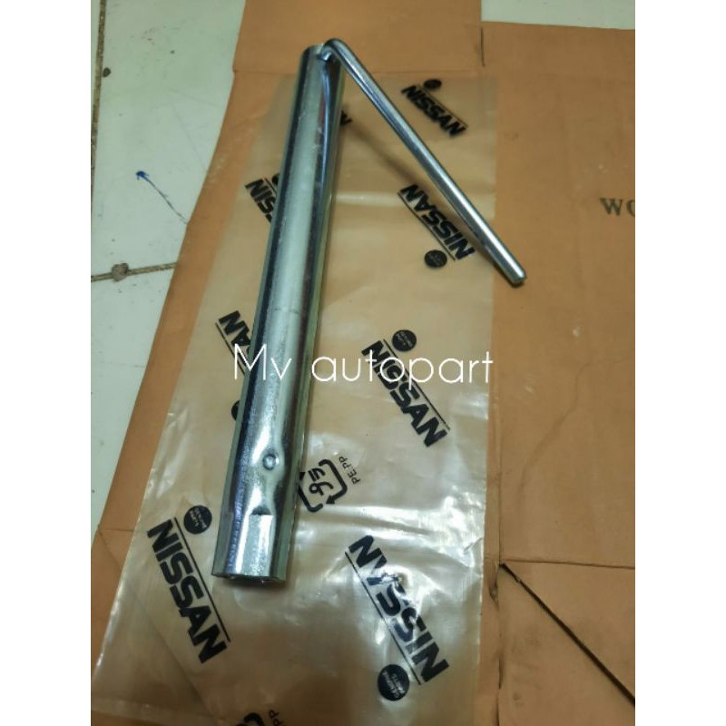 Original Nissan Serena C24 key spark plug | Shopee Malaysia