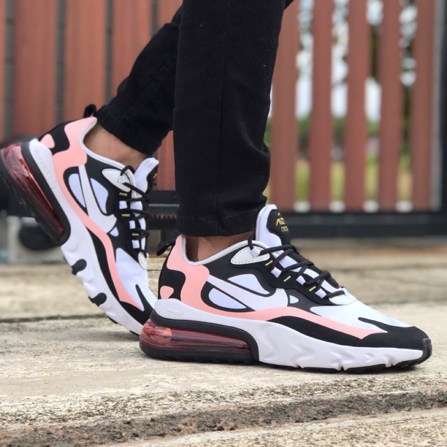 Pink and black nike 270 react hotsell