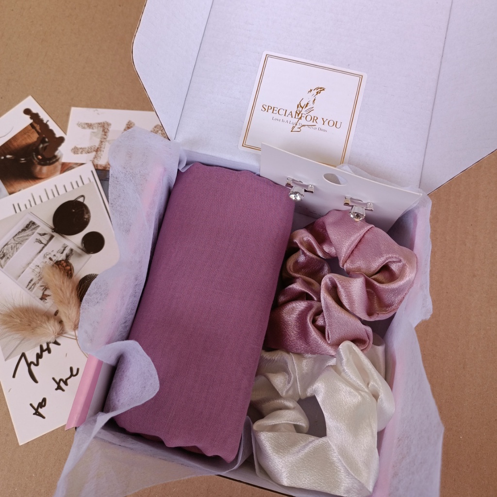 Surprise Gift Box Tudung Bawal Cotton Bidang 45 Gift Box Hadiah Gift ...