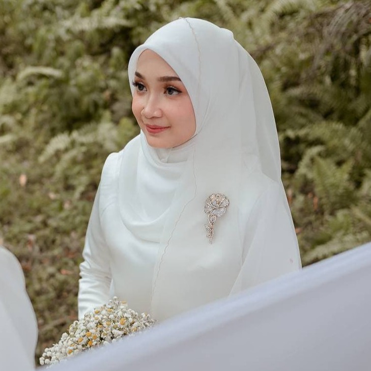 BAWAL CURVÉ / BAWAL BRIDE & BRIDESMAID / TUDUNG NIKAH / TUDUNG KAHWIN ...