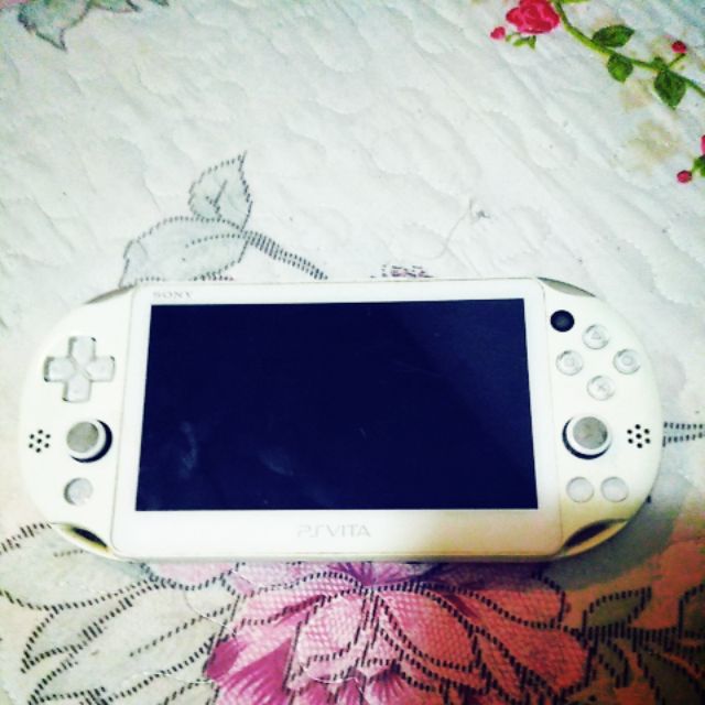 Amazon.com: PlayStation Vita Wi-Fi Model Black(PCH-2000ZA11