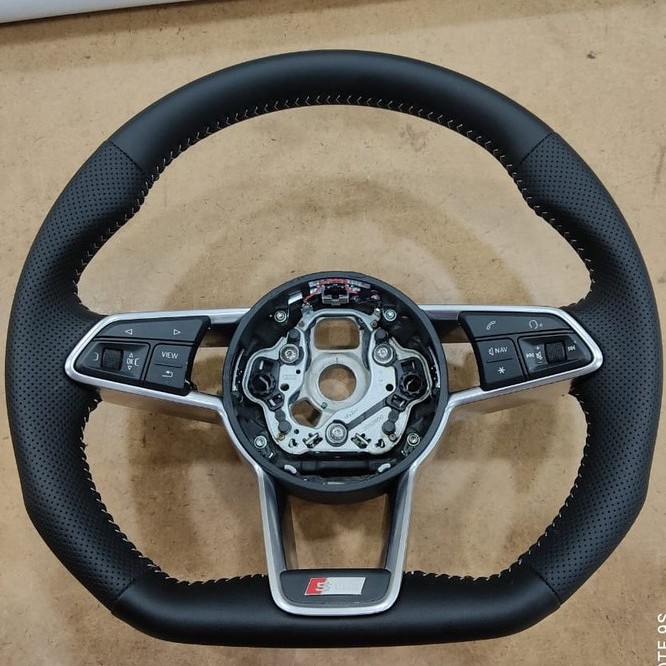 AUDI TT S-LINE 2015 STEERING WHEEL | Shopee Malaysia