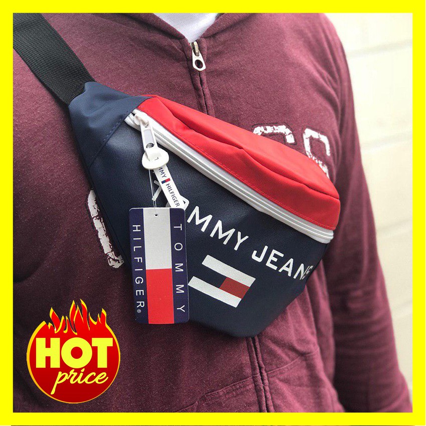 Pouch bag clearance tommy hilfiger