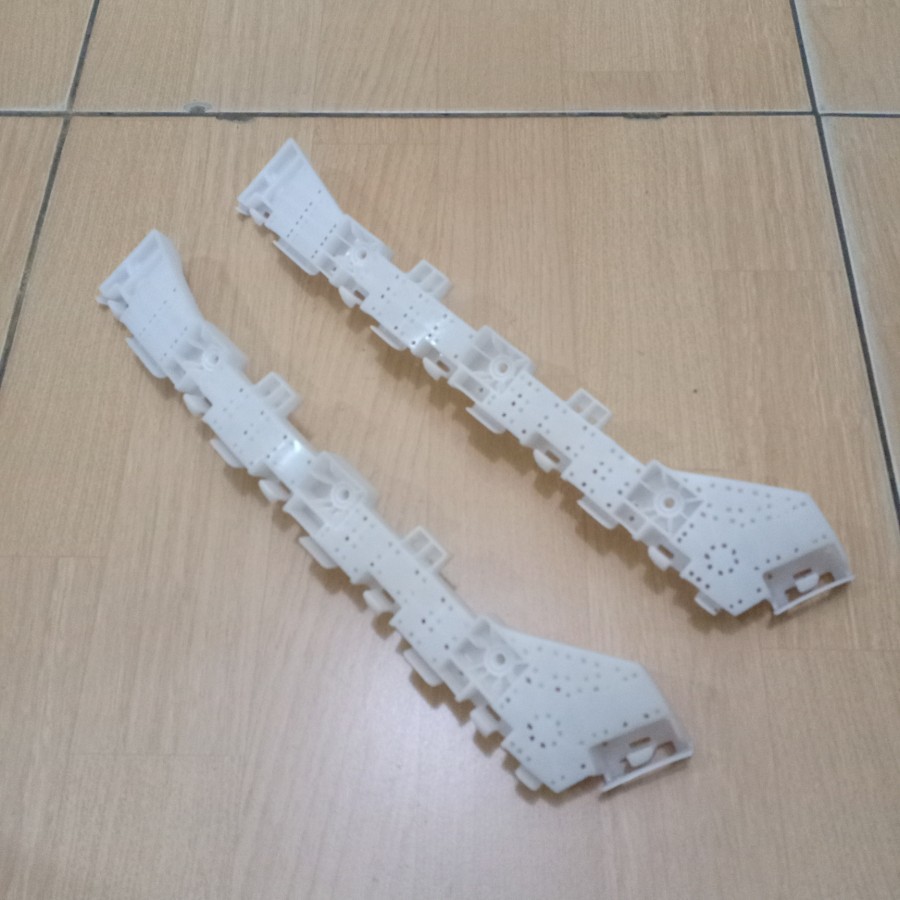 All New Brio 2020+ Genuine Rear Bumper Bracket!! | Shopee Malaysia