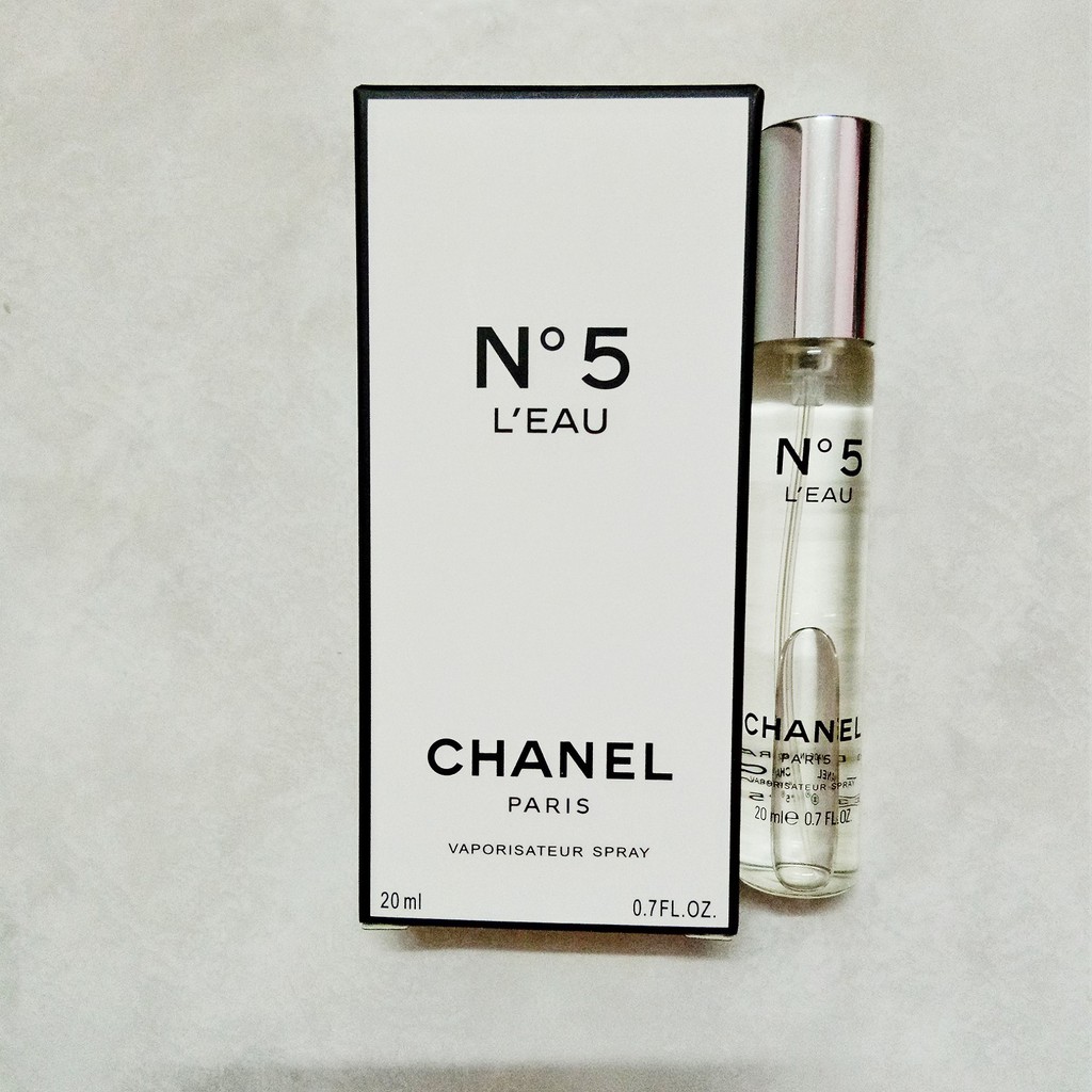 CHANEL N°5 L'EAU Eau de Toilette Spray, 100ml with Gift Box