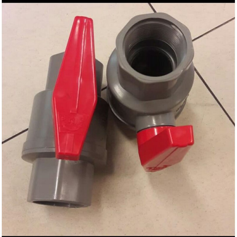 Pvc Ball valve thread 1 1/4