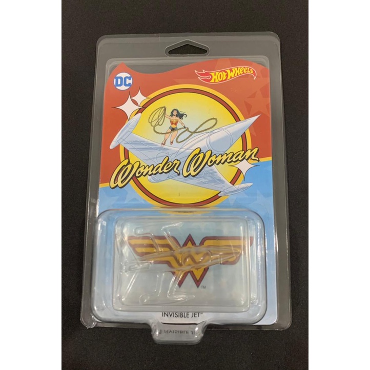 Hot wheels wonder hot sale woman invisible jet