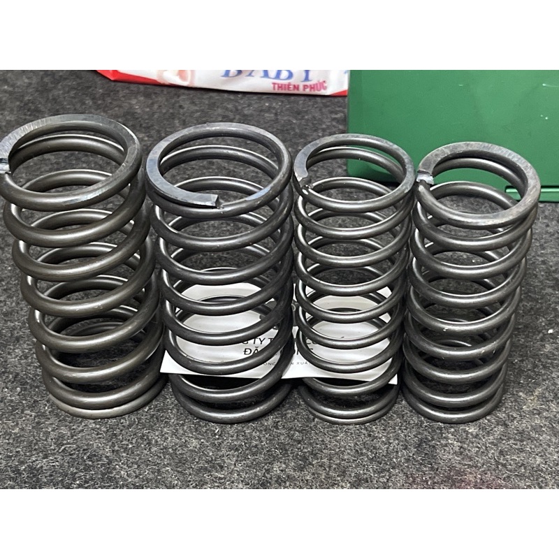 XO Combo of 4 compression springs 100 long (not sold separately ...