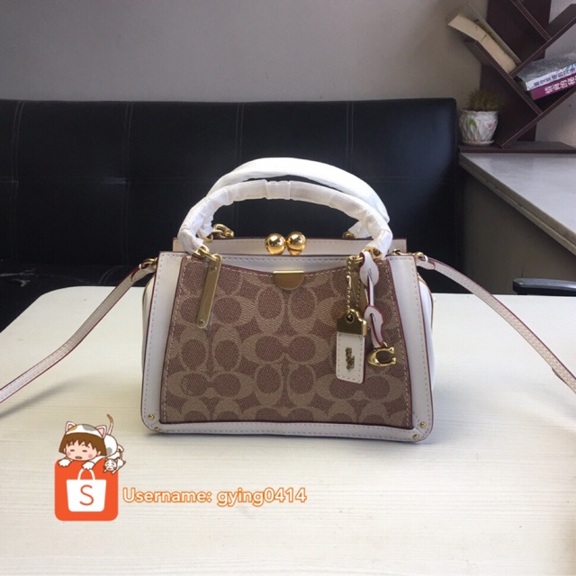 Awatif - COACH KISSLOCK DREAMER 21 IN SIGNATURE CANVAS