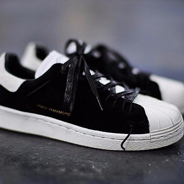 Adidas superstar hotsell black white malaysia