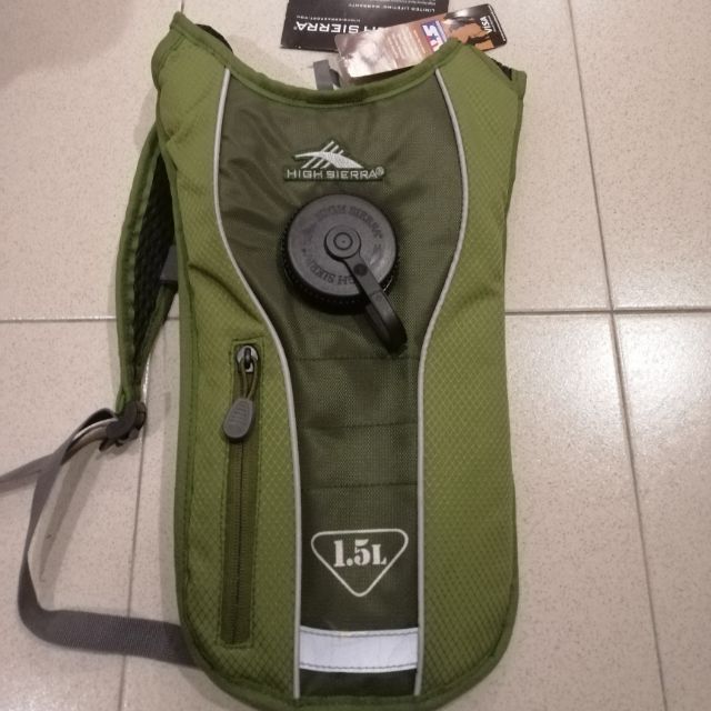 High sierra backpack outlet with water bladder