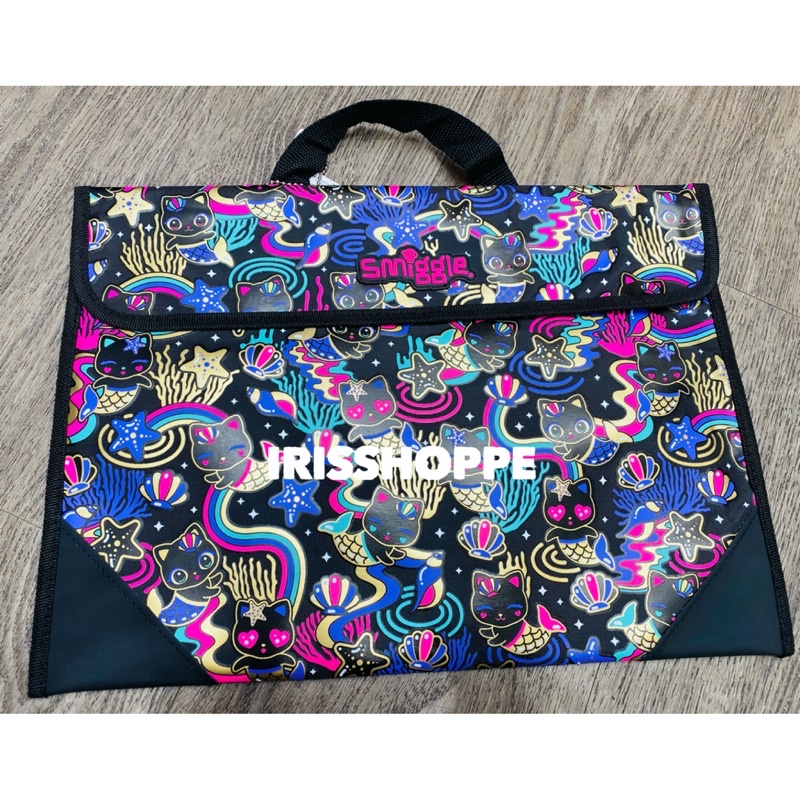 Book bag outlet smiggle