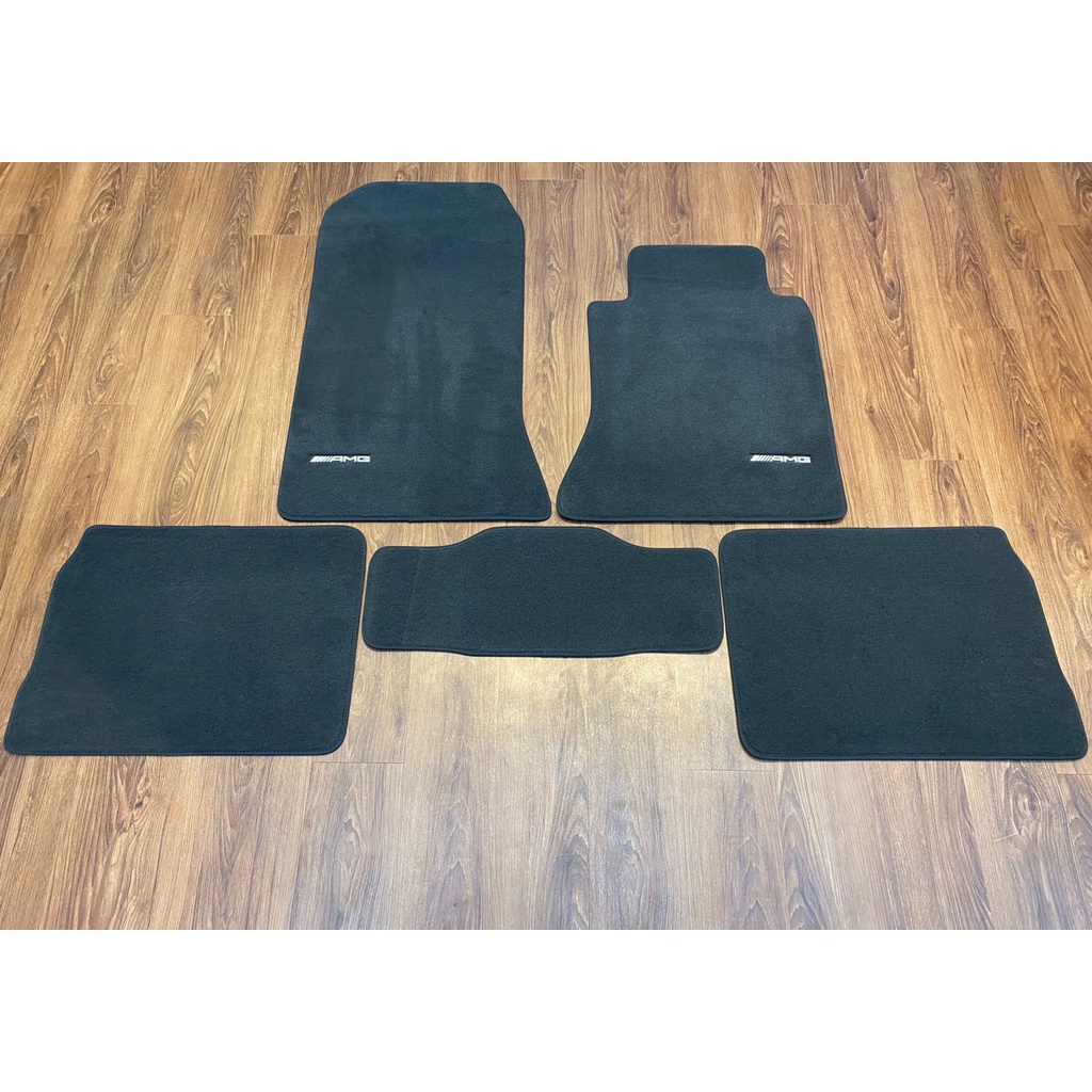 Mercedes Benz W124 AMG Floor Mat Carpet Black Line 1set Shopee Malaysia
