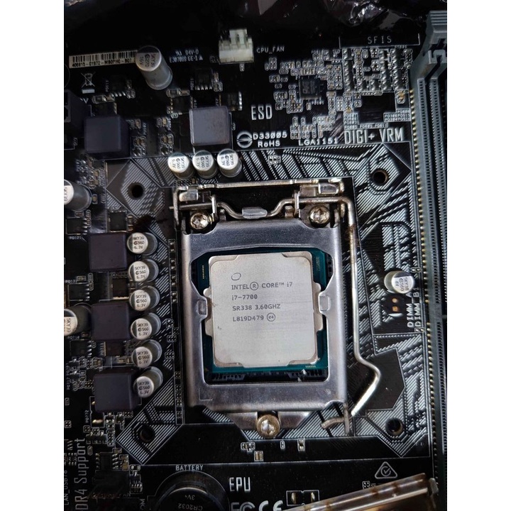 [USED] PROCESSOR CPU G4900 G4400 I5 I7 7700 8700 9400F 8600 9600KF ...