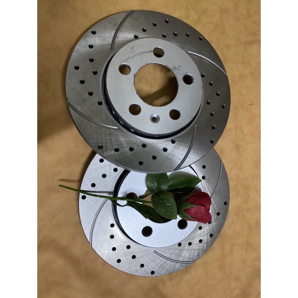 🌹6R0615301C Drilled and Slotted Performance Front brake Disc Polo HB 1. ...