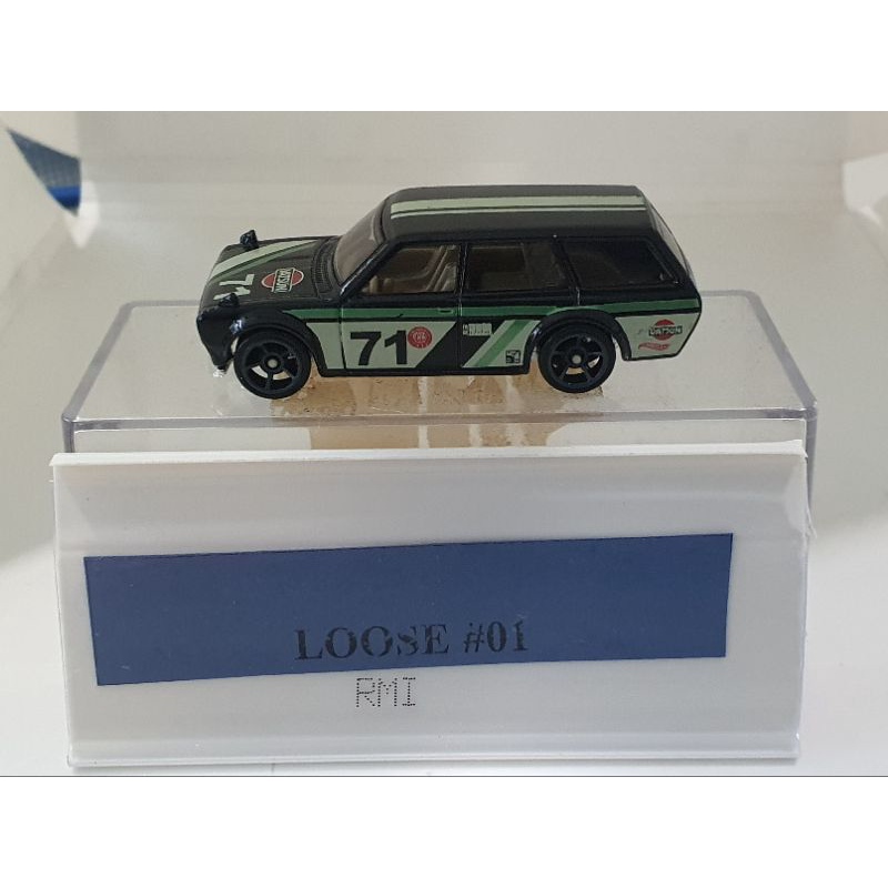 Hot Wheels Super Treasure Hunt – Datsun Wagon Rosa, Scala 1:64, Edizione Speciale