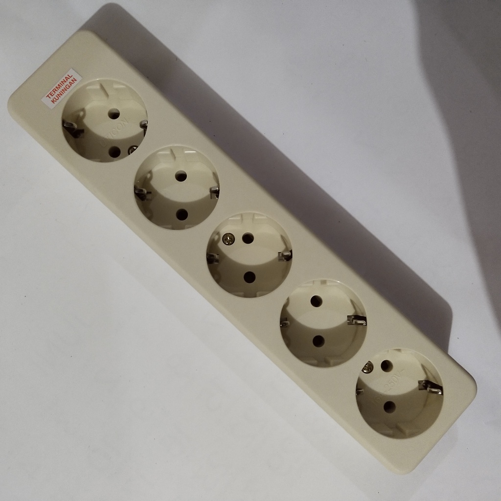 Uticon Socket 5 Holes SNI | Sni 5 hole plug | Shopee Malaysia