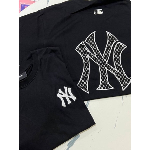 NEW YORK YANKEES MONOGRAM MLB WOMEN BLUSH SKY LONG SLEEVE T-SHIRT