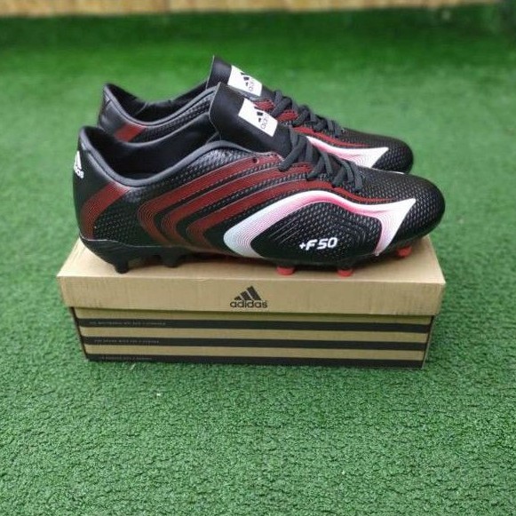 Kasut bola hotsell adidas f50