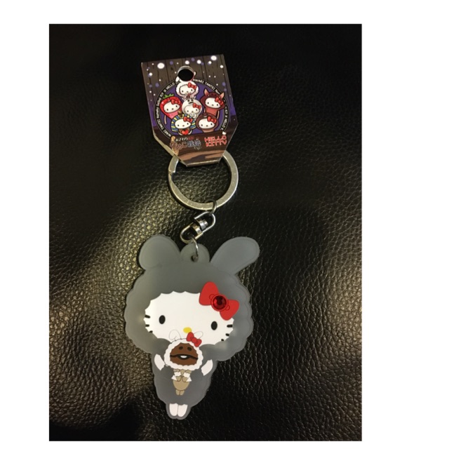 Sanrio Authentic Hello Kitty Keychain. | Shopee Malaysia