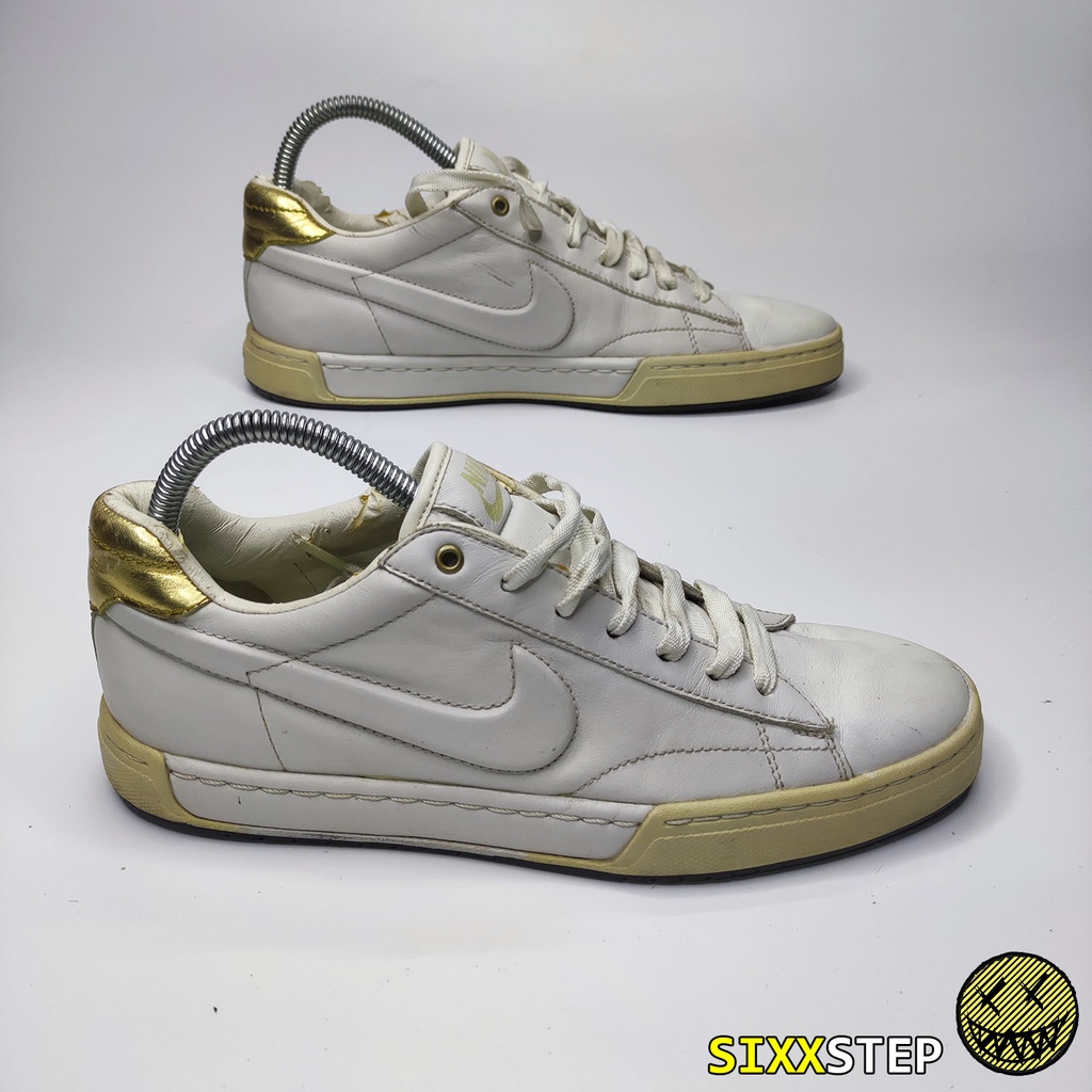 Kasut nike vintage deals