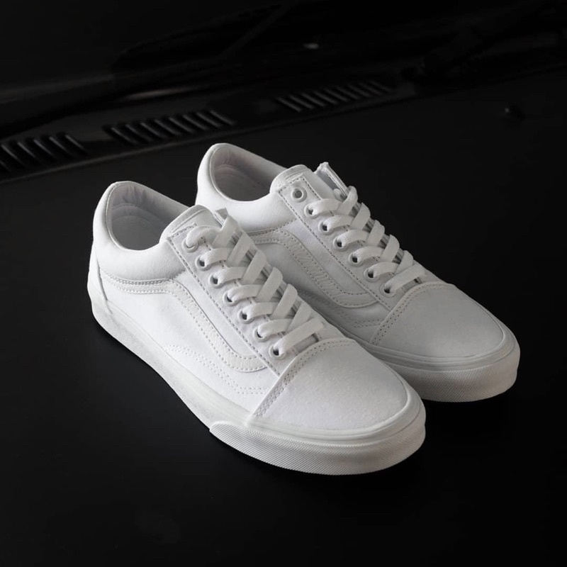 Vans old 2025 skool white malaysia