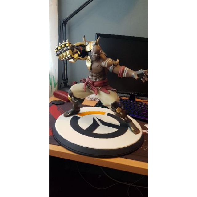 Overwatch on sale doomfist statue