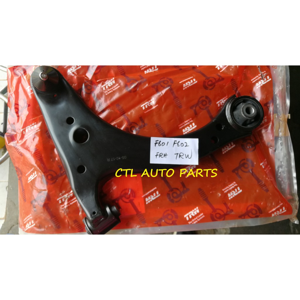 TOYOTA AVANZAF601 F602 FRONT RIGHT LOWER ARM with ball joint Shopee
