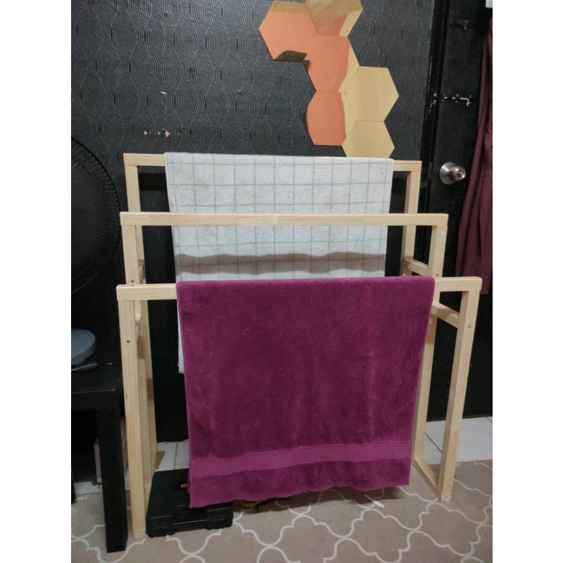 SOLID WOOD Towel Rack/ Clothes Drying Rack/ Clothes Hanger/Rak Penyidai ...