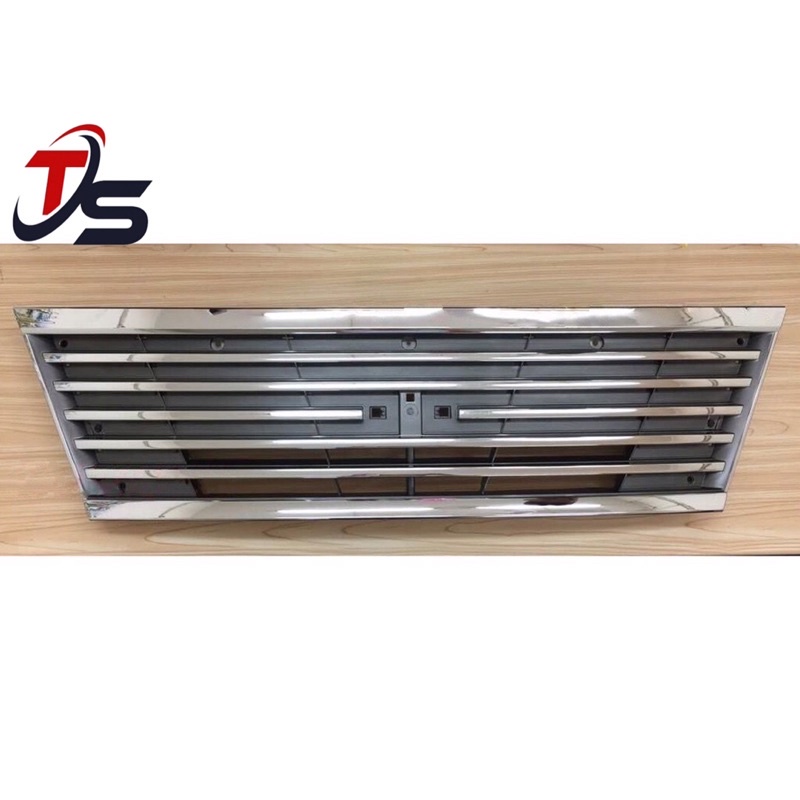 Nissan Urvan E25 2008 Front Grille Sarong Depan Radiator Grille Grile Chrome Shopee Malaysia 5930