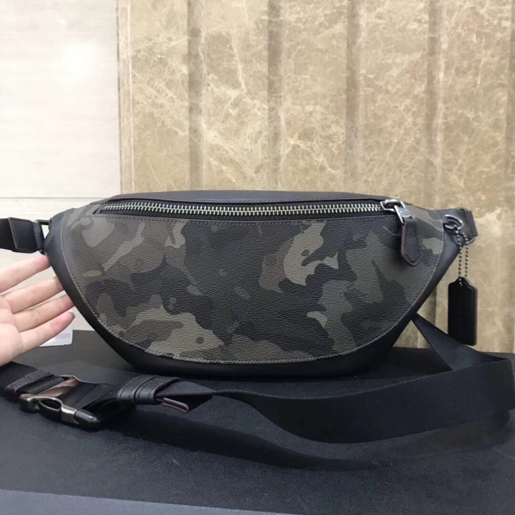 Coach hot sale camo pouch