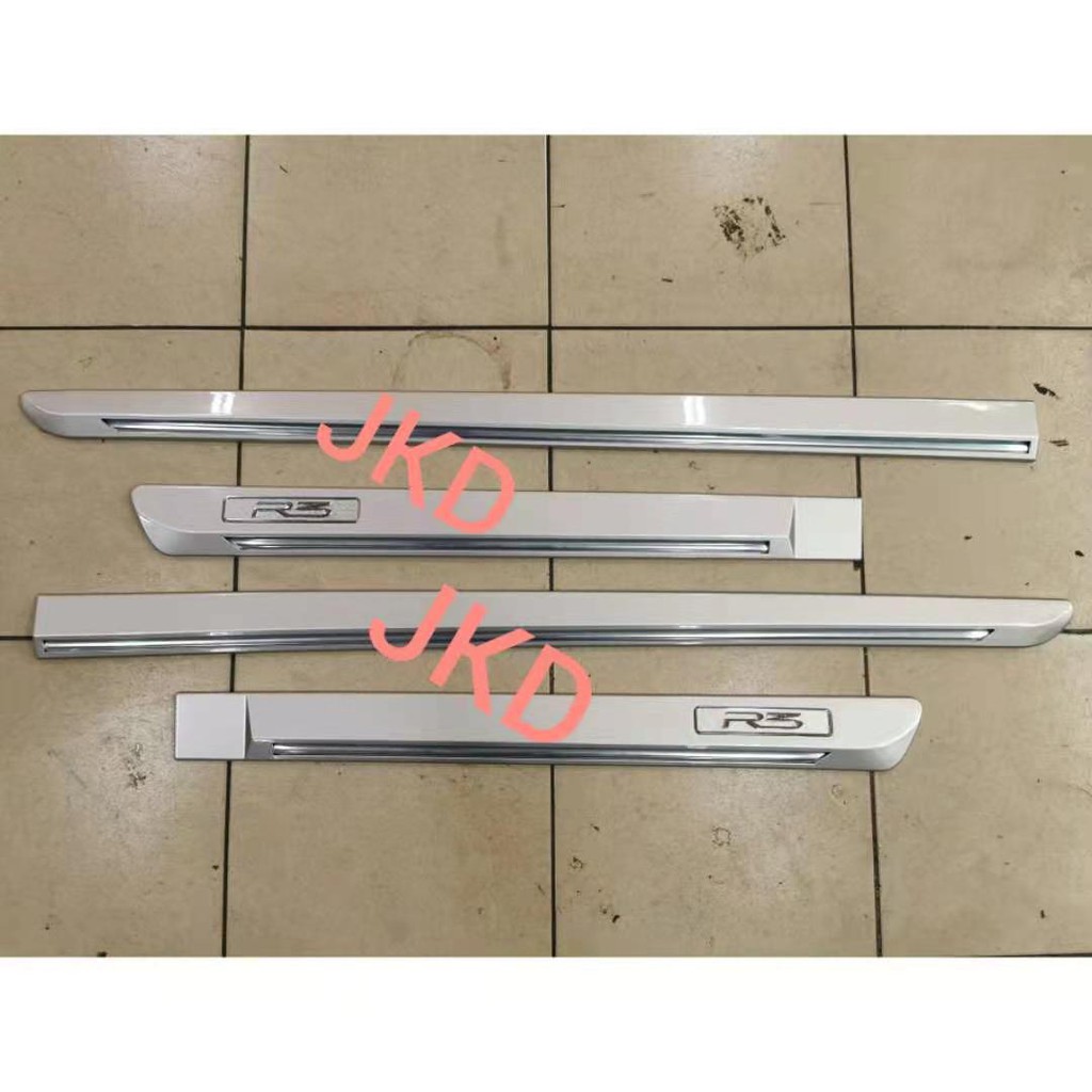SIDE DOOR MOULDING GARNISH BODY LINING PANEL PROTON PREVE ABS MATERIAL WITH CHROME LOGO DOUBLE