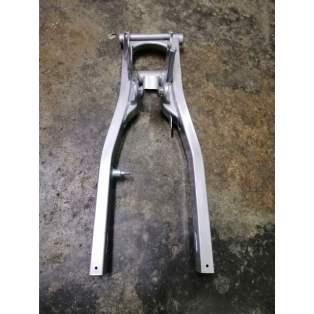 SUZUKI RG/RGV SWING ARM/REAR FORK SWING ARM (SILVER) Shopee Malaysia