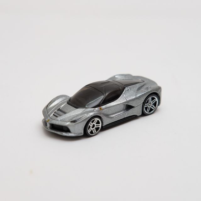 Hot wheels hot sale laferrari silver