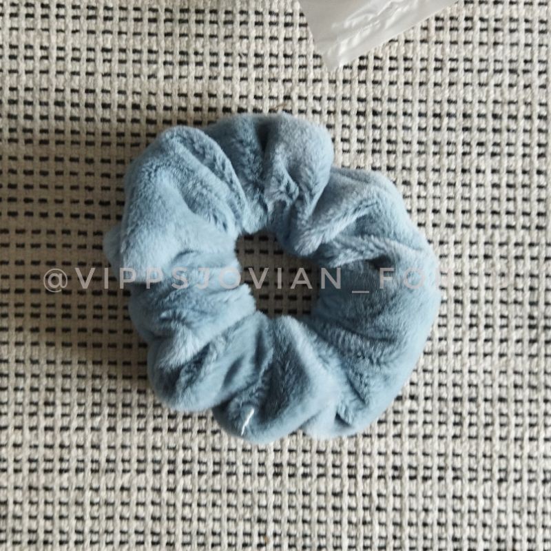 Scrunchy Hair Tie In Wool Type A & Type B | Shopee Malaysia