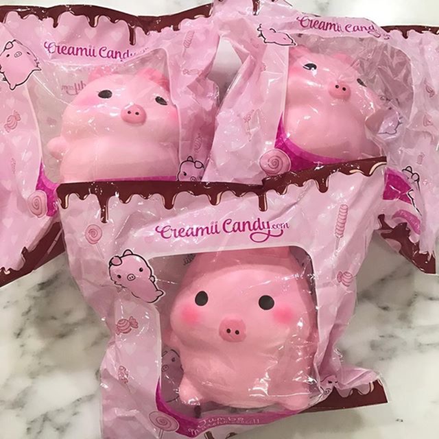 Jumbo pig hot sale squishy