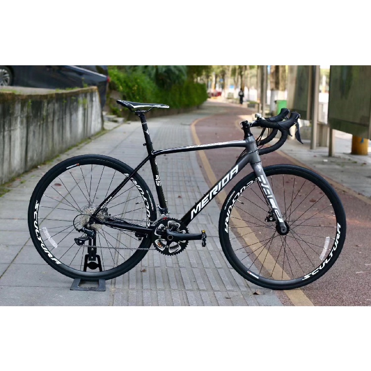 Merida road sales bike