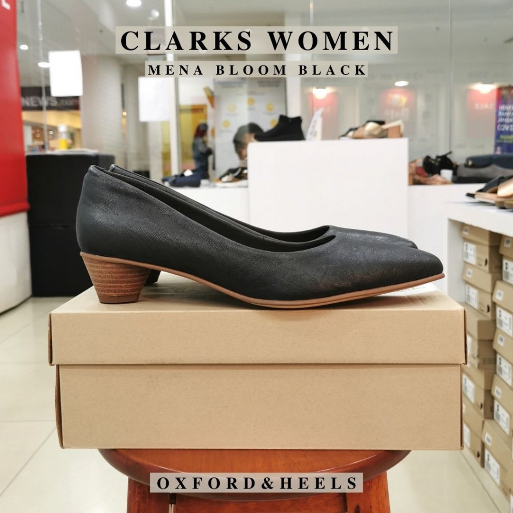 Clarks mena bloom store black