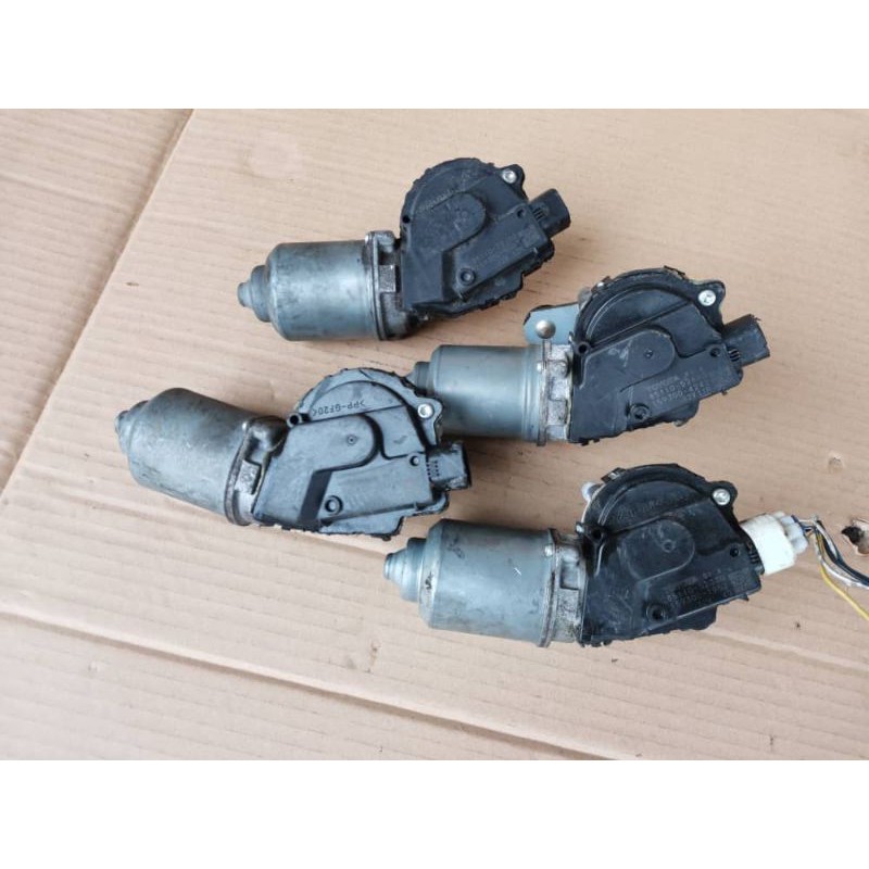 Front Windshield Wiper Motor 5-Pin - Fits Toyota, Lexus, Jeep, Chevy & More (Multiple Models)