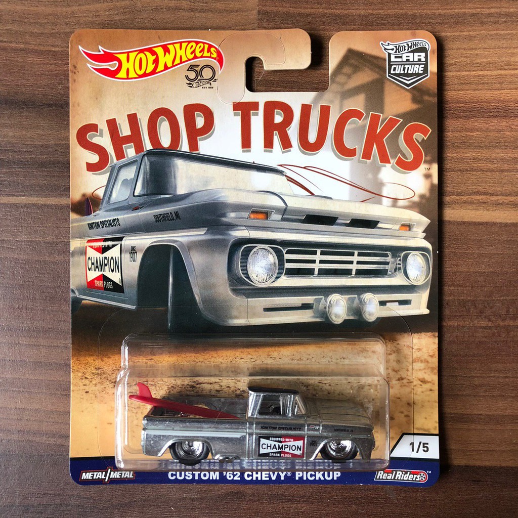 hot wheels shop trucks