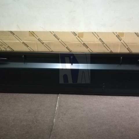 TOYOTA LAND CRUISER REAR BODY TAIL GATE ASSY | Shopee Malaysia