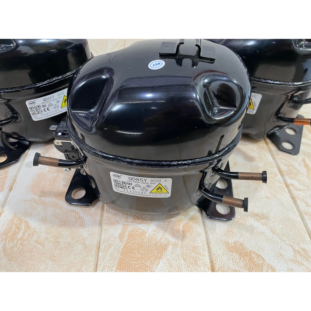 R600a Gas Kompressor PETI AIS MOTOR RUNNING GAS DISPLAY CHILLER