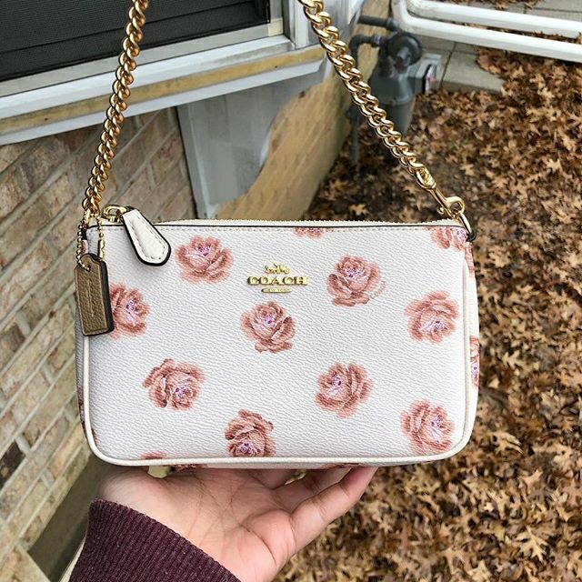 Coach rose hot sale wristlet