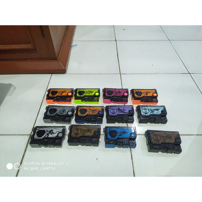 Sg CT GP Progrise Key Kamen Rider Zero One RTV Ori Bandai | Shopee Malaysia