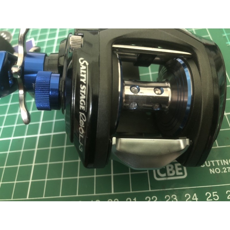 Abu Garcia Salty Stage Revo LJ-1 Baitcasting Reel right handle used 1 day  ship