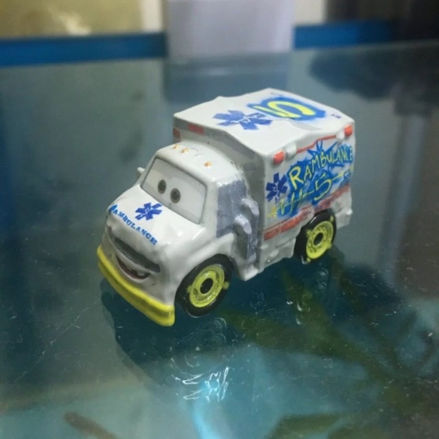 Disney Pixar Cars Mini Racers Dr. Damage Mini car Loose Shopee Malaysia