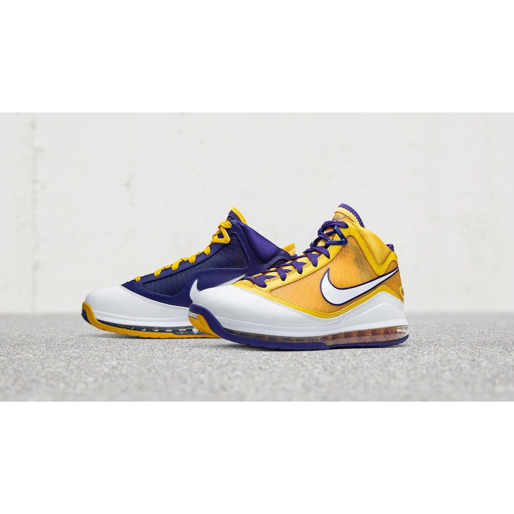 Men s 100 Original Nike LeBron 7 QS Media Day Style CW2300 500. US Size 10.5 Shopee Malaysia