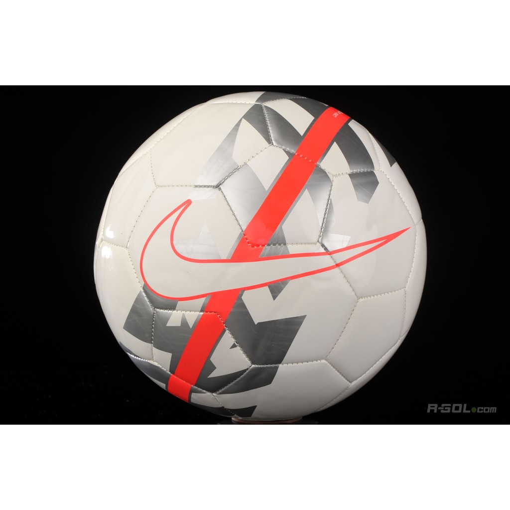 Nike hypervenom hotsell react soccer ball