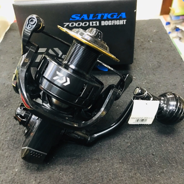 Daiwa Saltiga Dogfight 7000H, Made In Japan | Shopee Malaysia Daiwa Saltiga Dogfight 7000H, Made In Japan | Shopee Malaysia